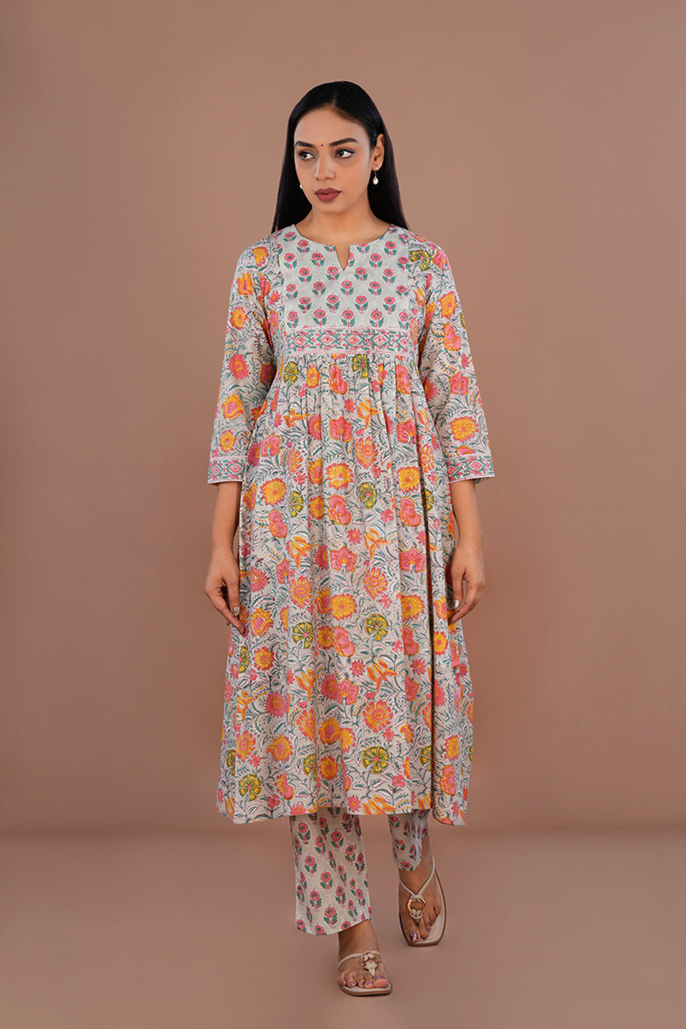 Image of Grey Orange block printed cotton kurta and pants set